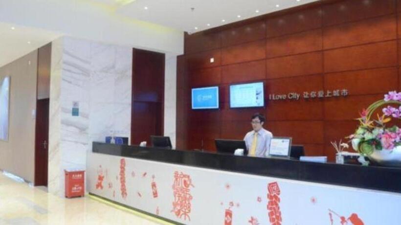 酒店 City Comfort Inn Dongguan Dalang Yuanda City Plaza