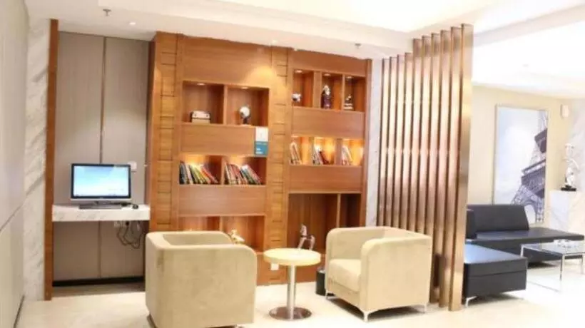 ホテル City Comfort Inn Zhuhai University Town Tangjiawan Plaza