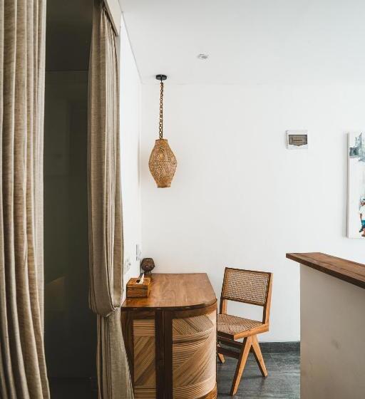 هتل Mantra Wellness Center