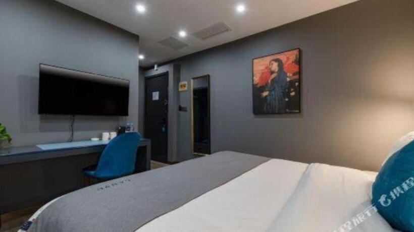 Lano Hotel Shandong Qingdao Jimo District Baolong Square