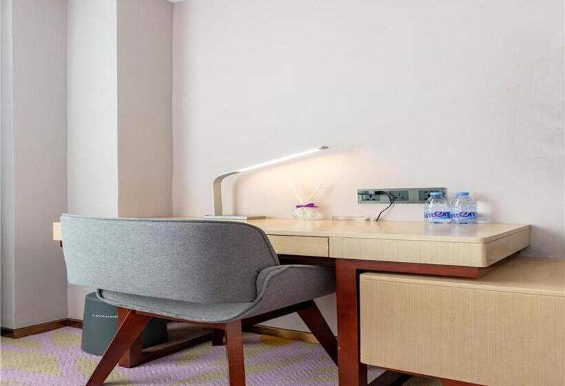 Lavande Hotel Nanchang Qingshan Metro Station