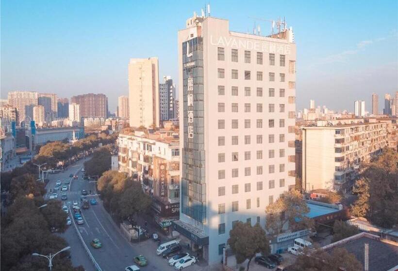 Lavande Hotel Nanchang Qingshan Metro Station