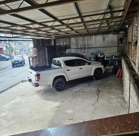 פנסיון 2600 Trancoville Transient House