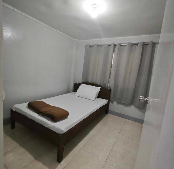 פנסיון 2600 Trancoville Transient House