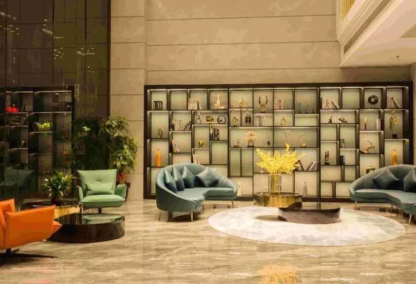 Starway Hotel Zhongshan Caihong Avenue Oasis Park
