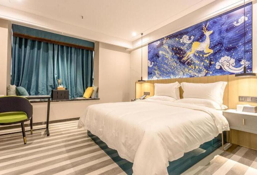 Starway Hotel Zhongshan Caihong Avenue Oasis Park