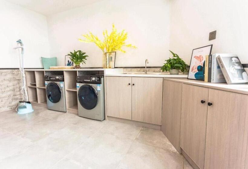 Starway Hotel Zhongshan Caihong Avenue Oasis Park