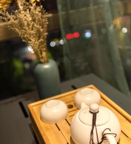 Starway Hotel Zhongshan Caihong Avenue Oasis Park