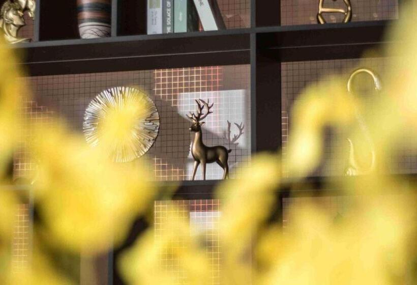 Starway Hotel Zhongshan Caihong Avenue Oasis Park