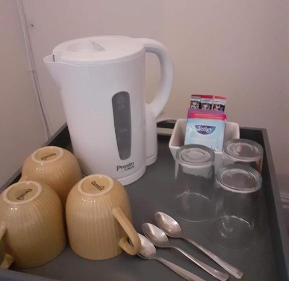 호스텔 Stag And Pheasant Inn