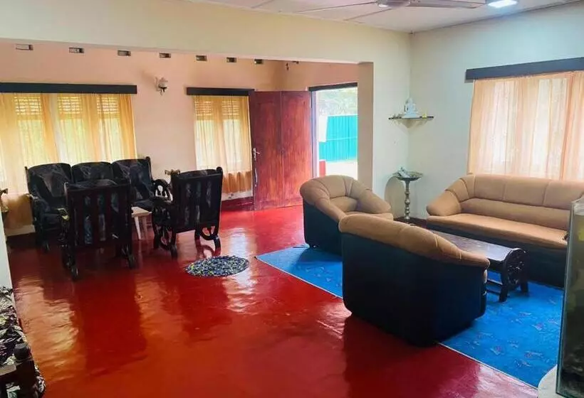 Ambalama Hostel