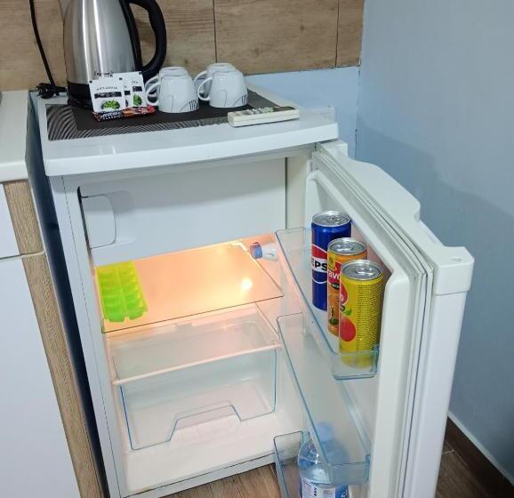 تختخواب و صبحانه Serenita Stone House