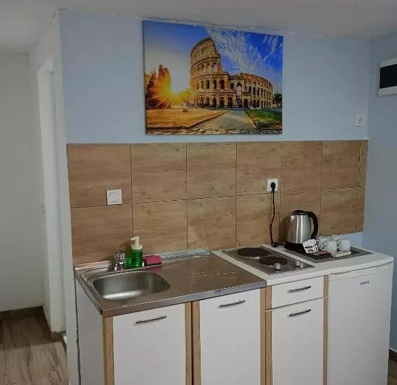 تختخواب و صبحانه Serenita Stone House