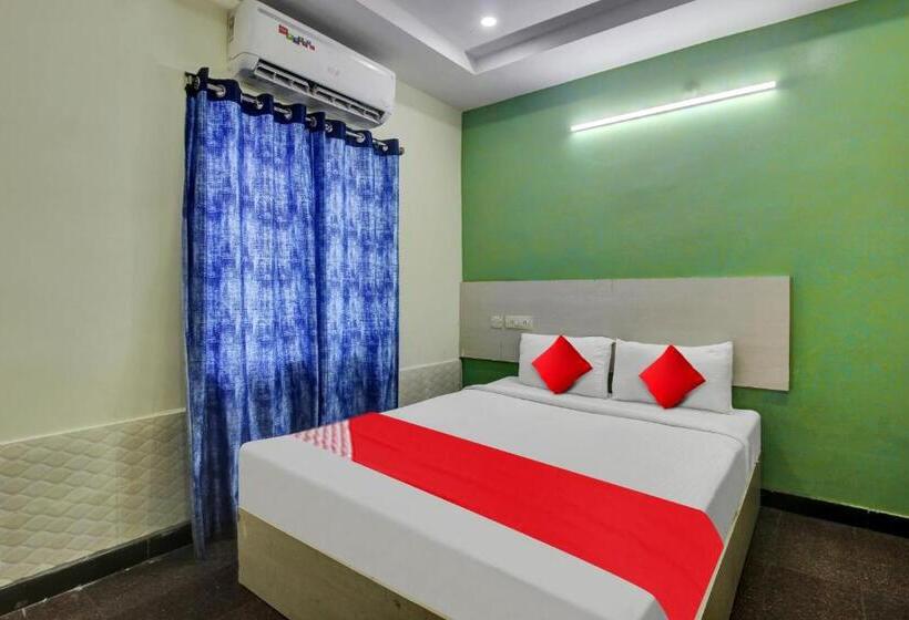 בית מלון כפרי O Lavish Stay