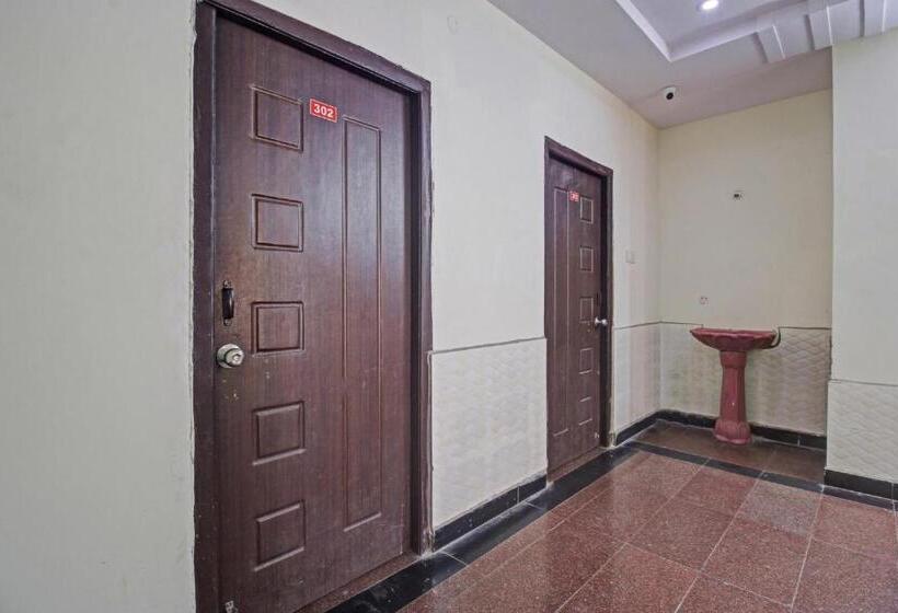 בית מלון כפרי O Lavish Stay