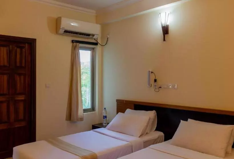 هتل Maaniya Residence