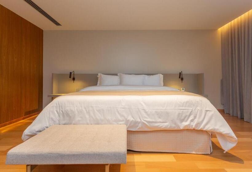 בית מלון כפרי Monã