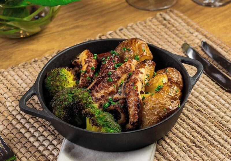 בית מלון כפרי Monã