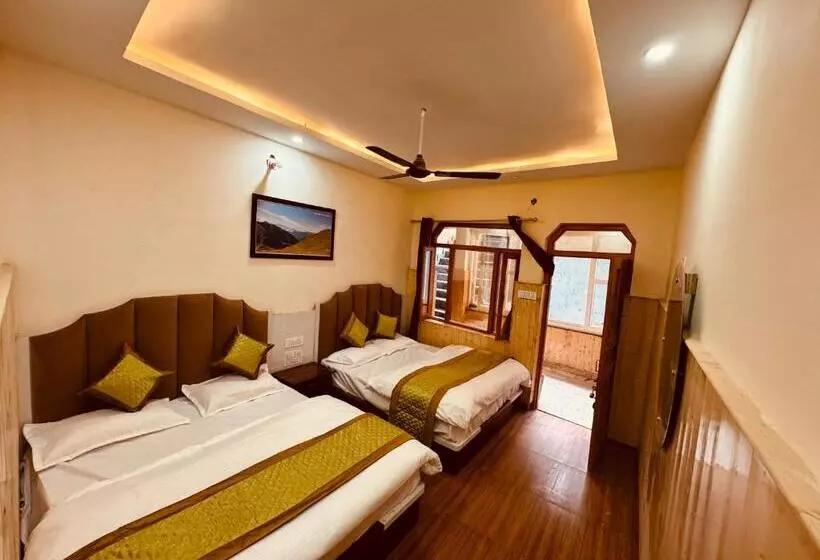 ホテル New Basera