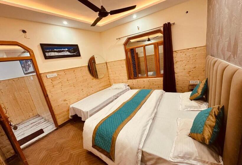 Отель New Basera