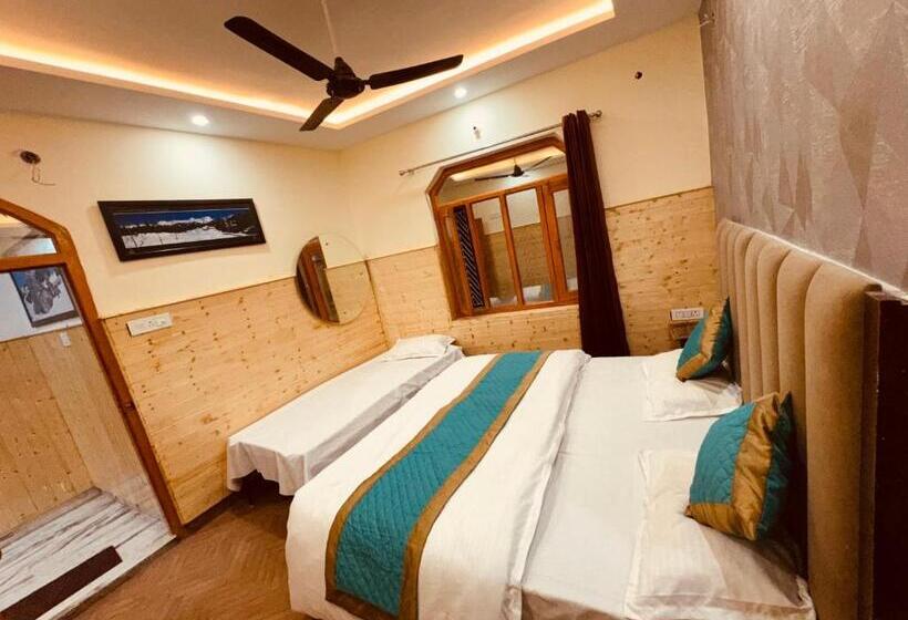 Отель New Basera