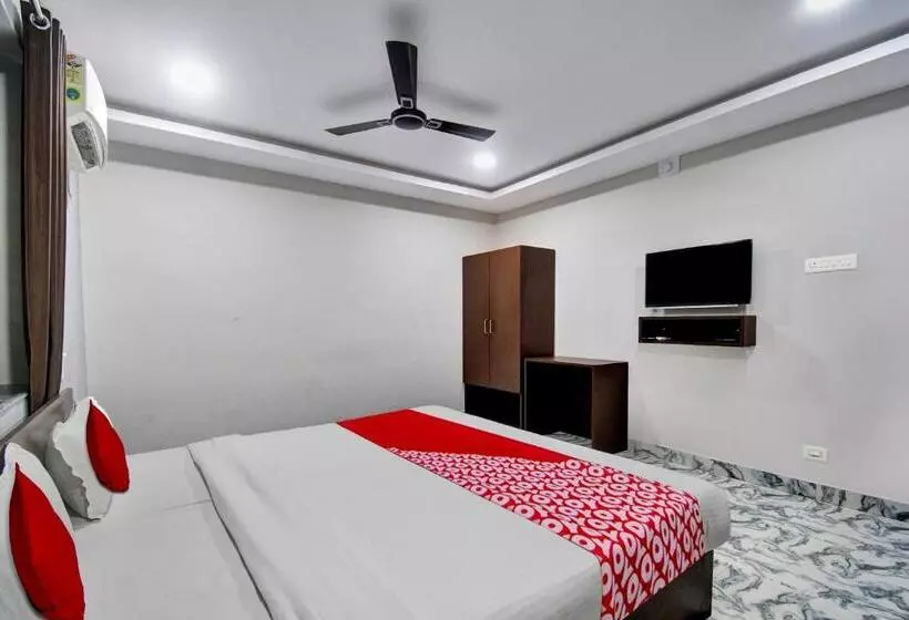 هتل O Shree Ganapati Resort