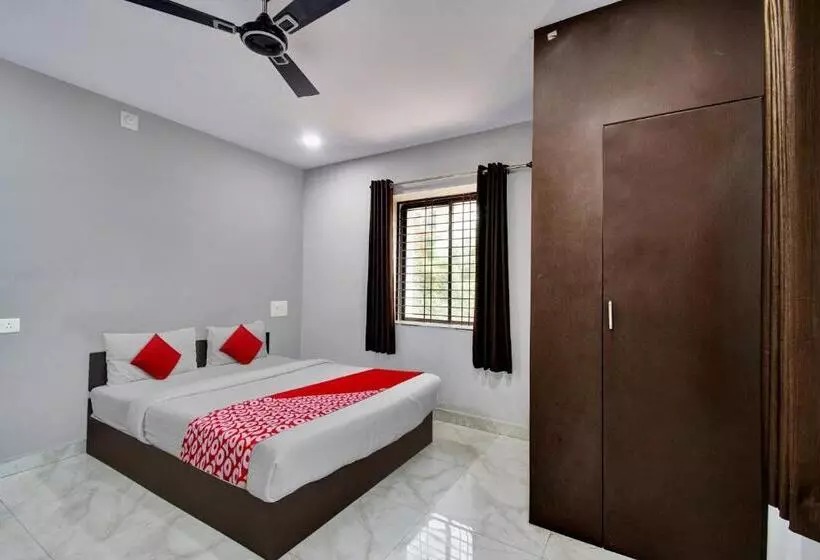 هتل O Shree Ganapati Resort