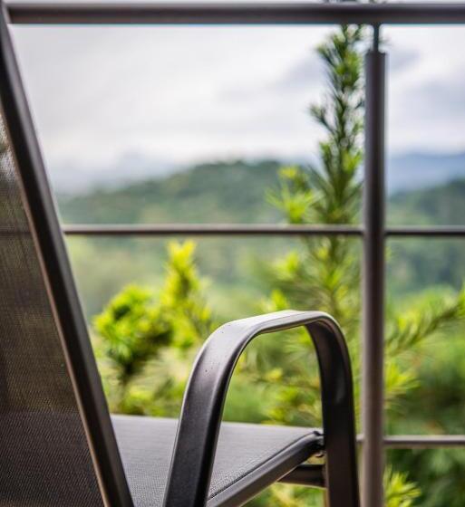 Pensjonat Altos Da Mantiqueira Com Banheira De Hidro E Linda Vista