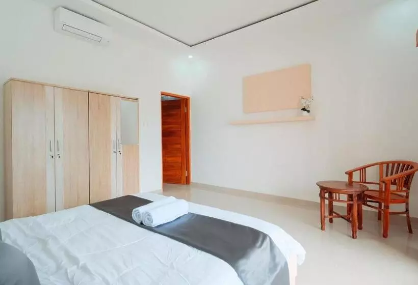 پانسیون Merpati Villa Uluwatu