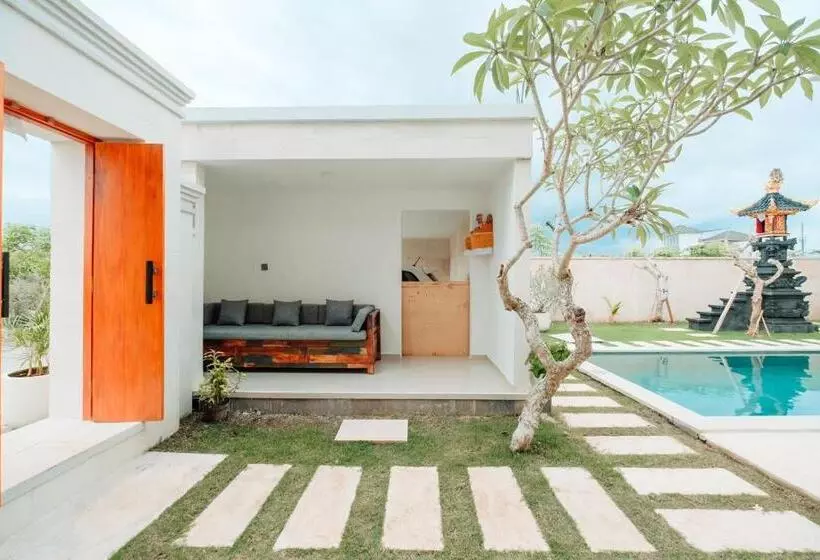 پانسیون Merpati Villa Uluwatu