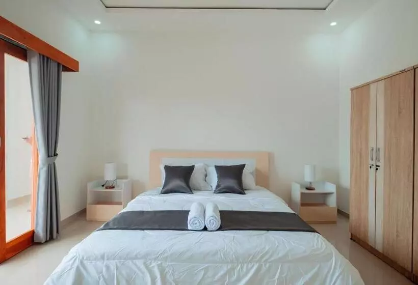 پانسیون Merpati Villa Uluwatu
