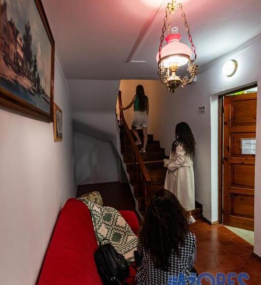 پانسیون Rose Street House