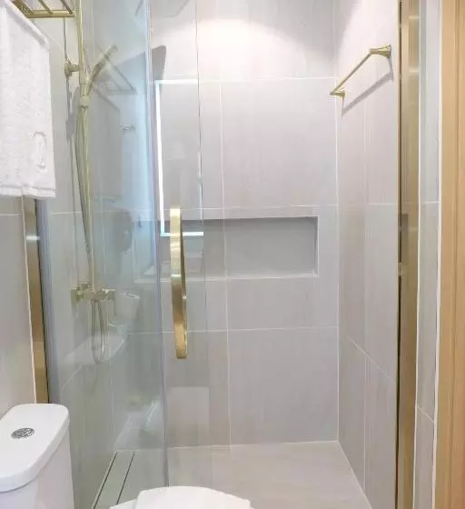 Uma Hotel And Residences