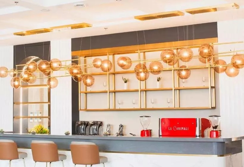 Uma Hotel And Residences