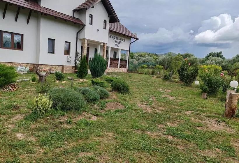 Agropensiunea Traian