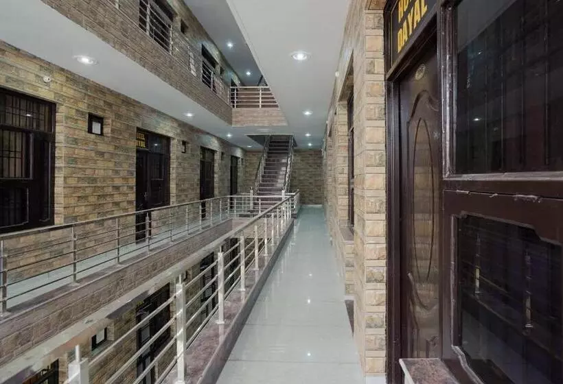 Capital O Hotel Dayal
