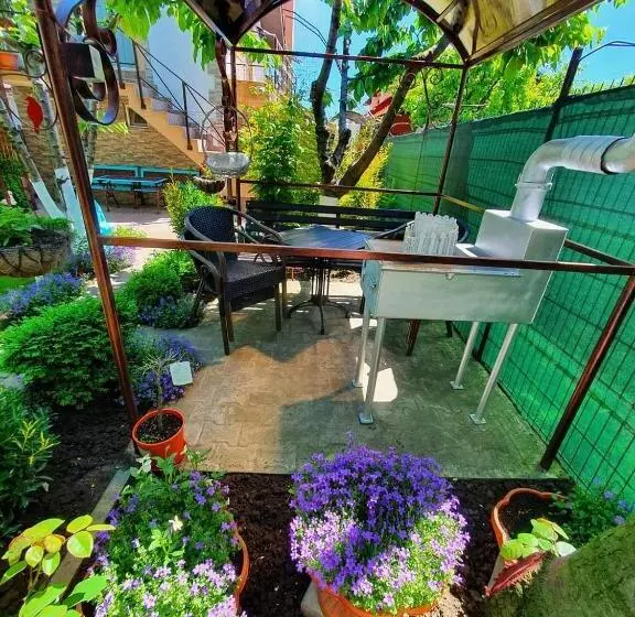 ペンション Casa Viselor De Vară