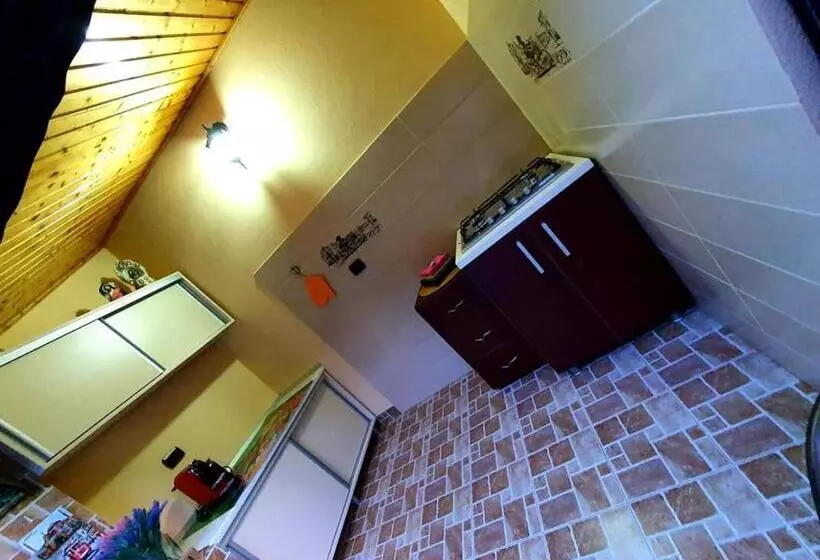 ペンション Casa Viselor De Vară