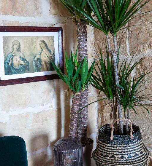 پانسیون Gozo Farmhouse