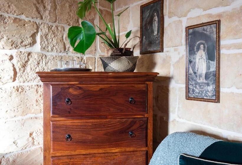 پانسیون Gozo Farmhouse