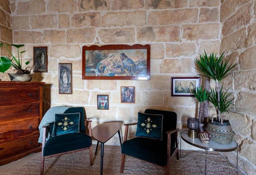 پانسیون Gozo Farmhouse