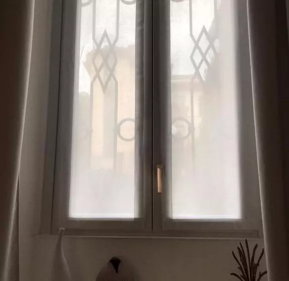 Majatalo Homesuite Sul Lago   Self Checkin