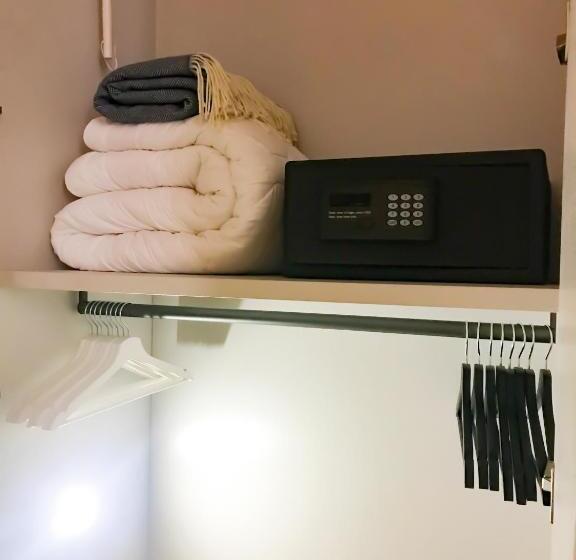 膳宿费 Homesuite Sul Lago Self Checkin