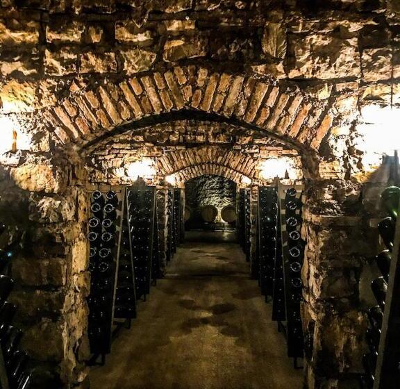 膳宿费 Homesuite Sul Lago Self Checkin