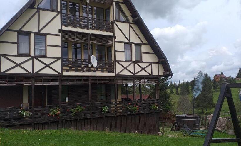 פנסיון Vila Vals Belis