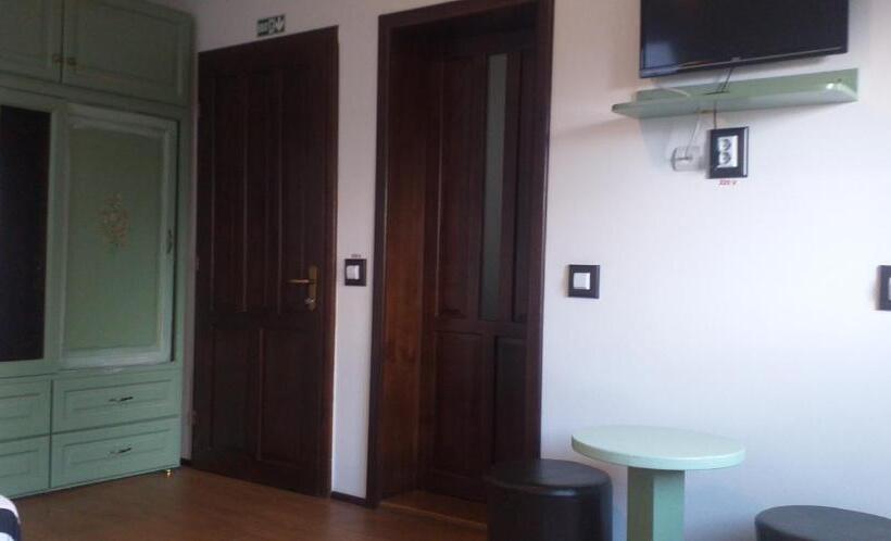 פנסיון Vila Vals Belis