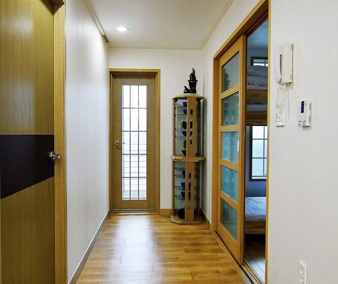 Albergue Ganderak Guest House