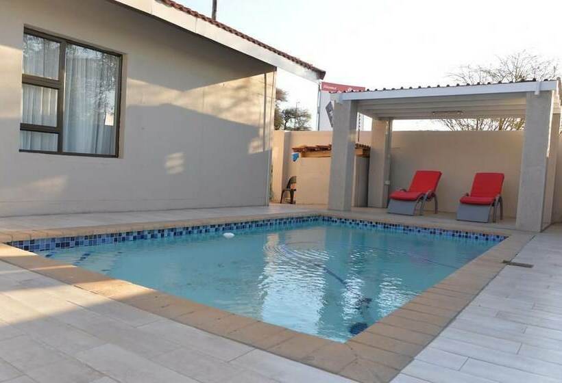 Corner Cottage Bed And Breakfast