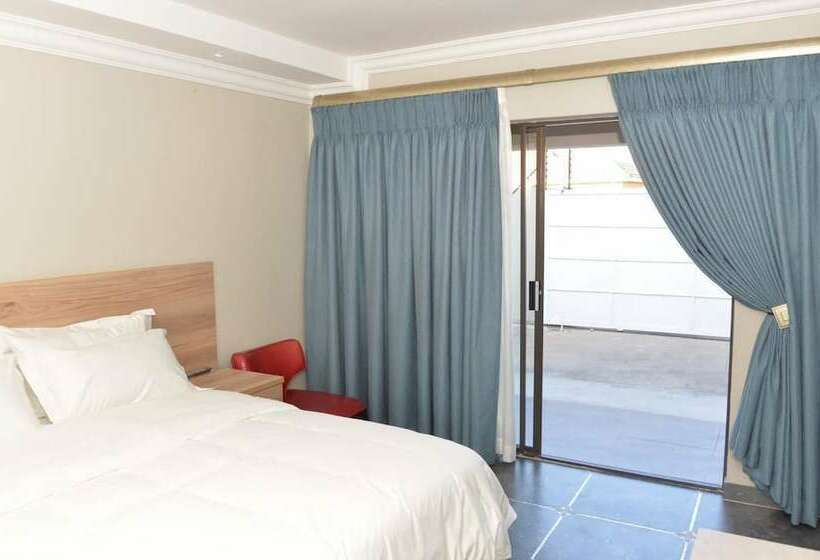 Corner Cottage Bed And Breakfast