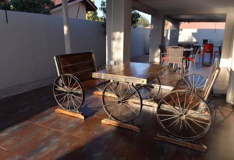 Corner Cottage Bed And Breakfast